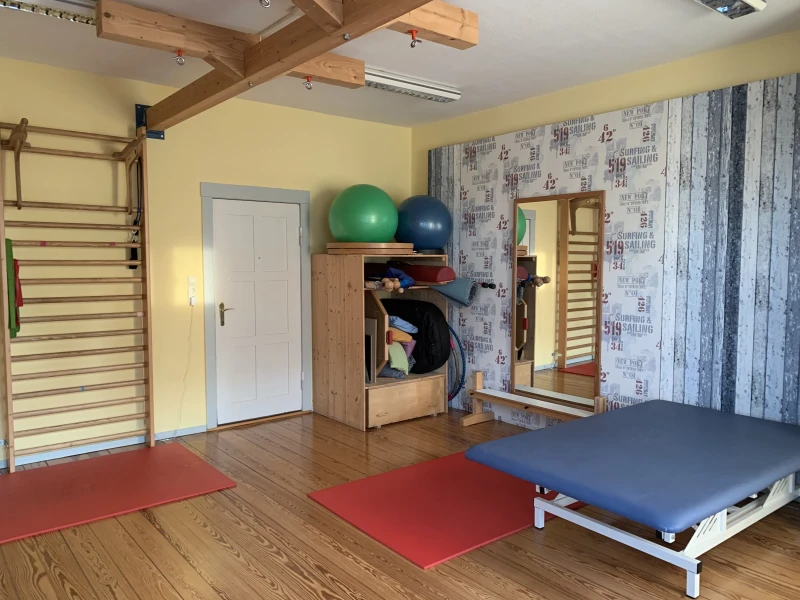 Bewegungs- und Sportraum für Erwachsene in der Ergotherapie Reni Heber auf der Insel Rügen